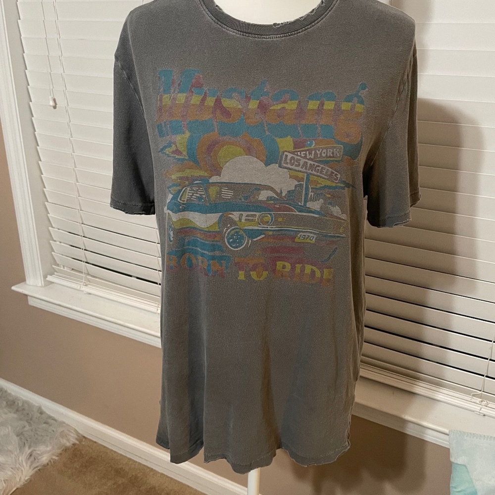 Mustang Born to Ride Tee in Meteorite